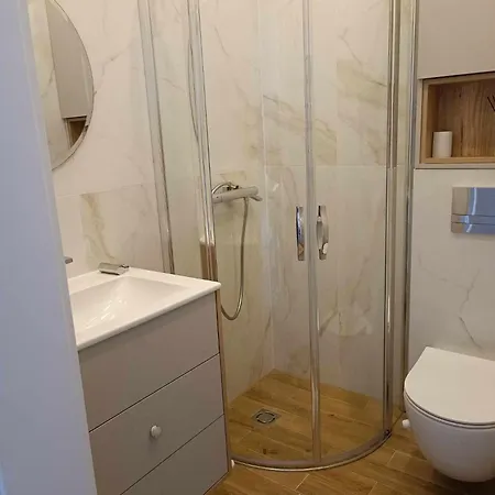 Cozy By Rasina Апартаменти